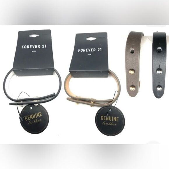 🔥Forever 21 Men’s Color: Brown leather adjustable Bracelet Gold studs one size - Picture 3 of 12